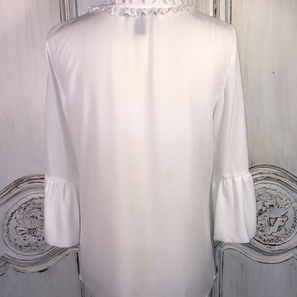 Karl Lagerfeld Popover V Neck Ruffle Mid Sleeve Cream Tie Front Blouse Size S - Picture 7 of 10